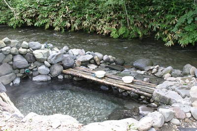 からまつ湯船