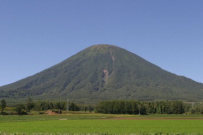 京極町から